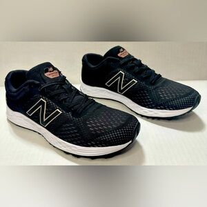 New Balance Fresh Foam Arishi V2 Black Running Shoe WARISLW2 Women’s US Size 9